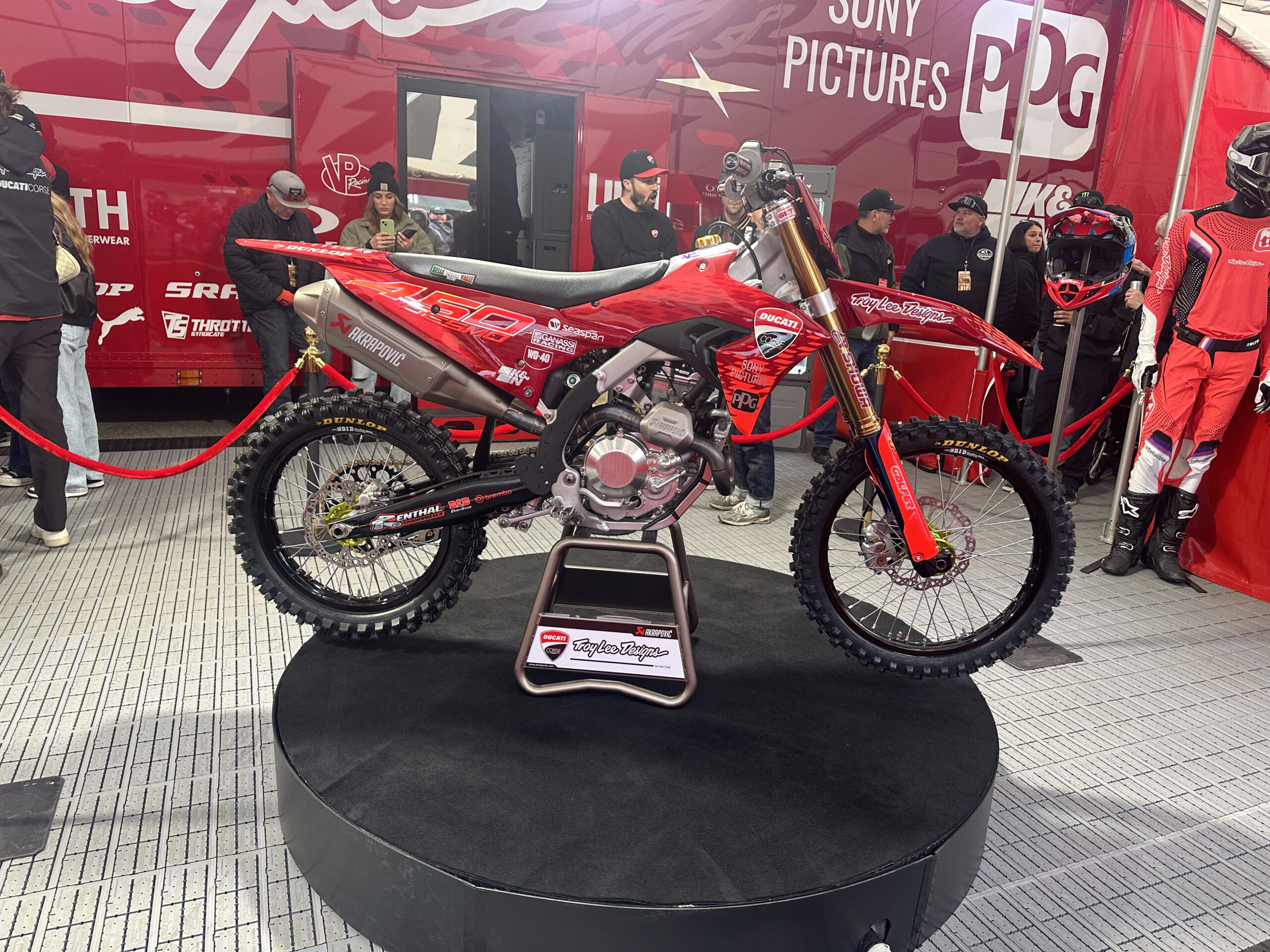 Anaheim 1 Supercross 2025